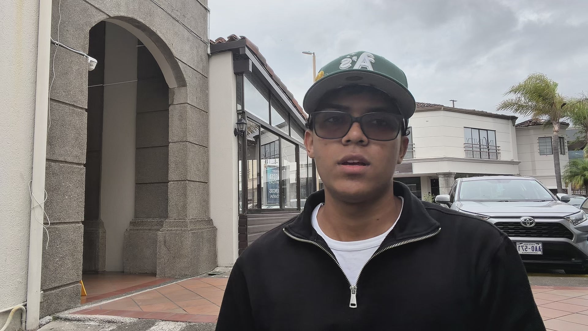 Cargar video: 